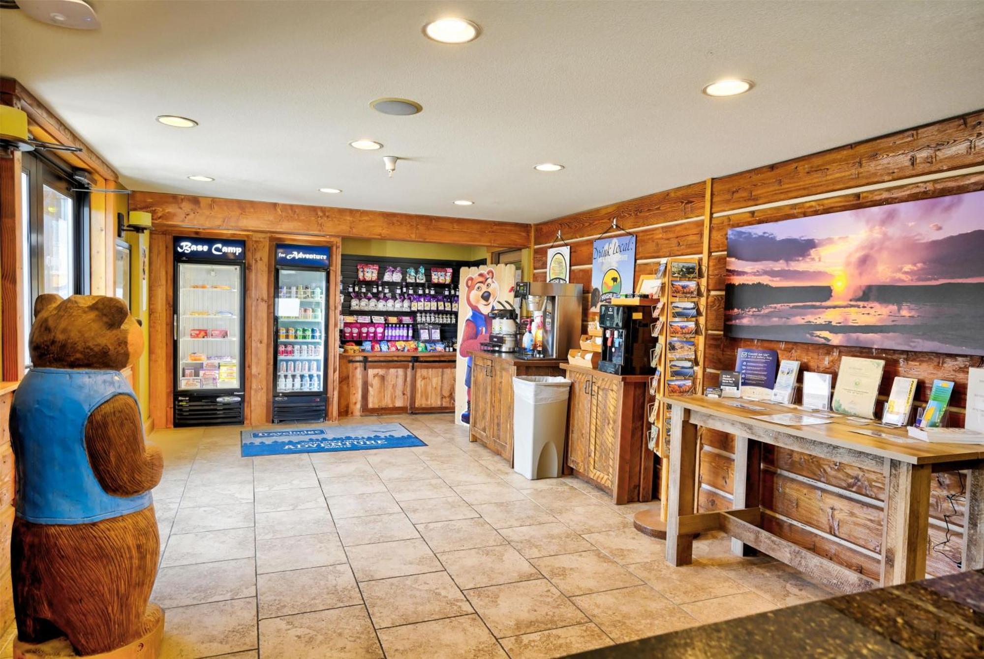 Travelodge By Wyndham Gardiner Yellowstone Park North Entr Eksteriør billede